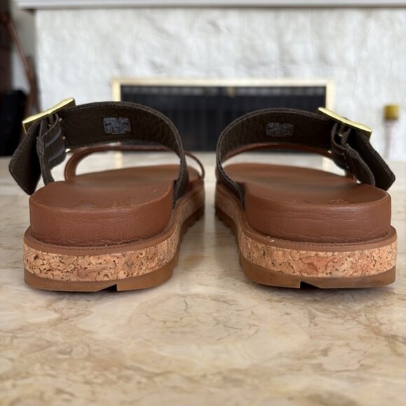 Sorel Women’s Roaming™ Big Buckle Slide Sandals - Picture 7 of 11